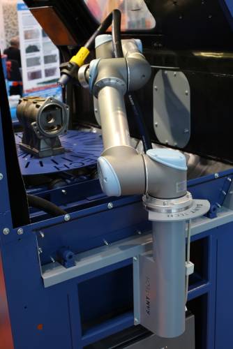 Автоматическая пескоструйная (абразивоструйная) установка – установка для очистки с роботом