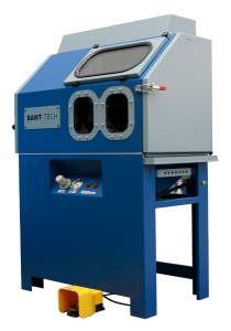 Dust-free cabinet sandblaster R-70-C